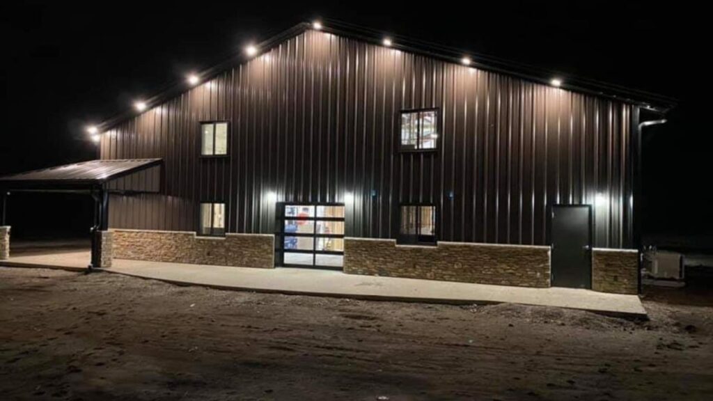 Metal Building Exterior Lighting